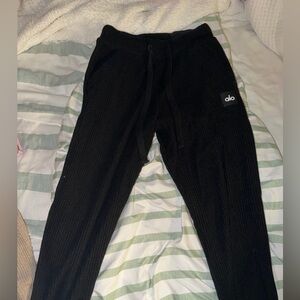 ALO Yoga Kids Charcoal Sweatpants